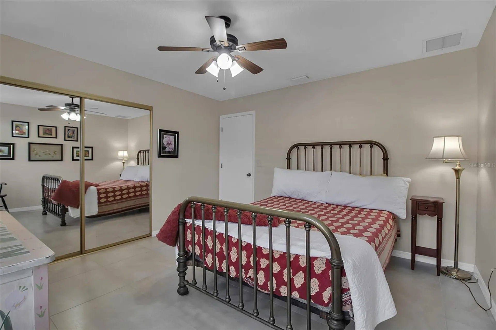 3410 Avenida Madera Bradenton FL 34210