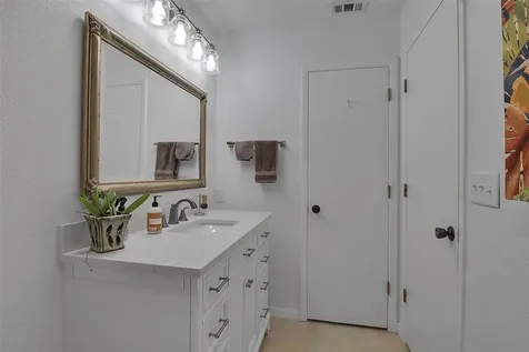 3410 Avenida Madera Bradenton FL 34210