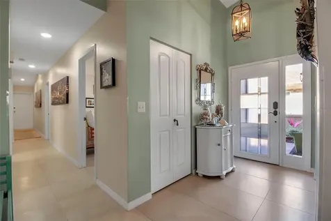3410 Avenida Madera Bradenton FL 34210