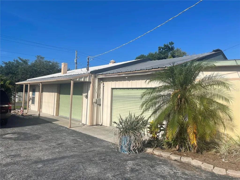 5101 W Ingraham Street Tampa FL 33616