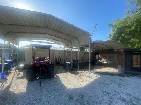 5101 W Ingraham Street Tampa FL 33616