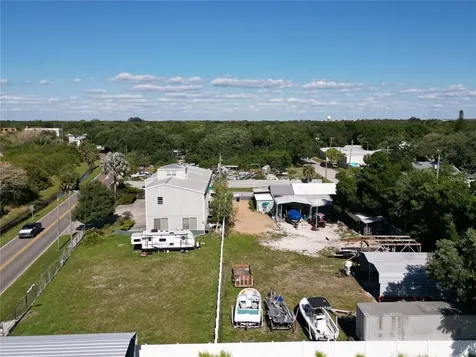 5101 W Ingraham Street Tampa FL 33616