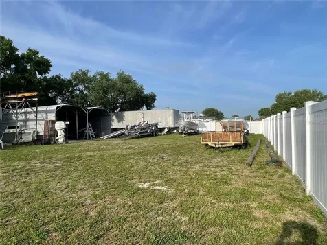 5101 W Ingraham Street Tampa FL 33616