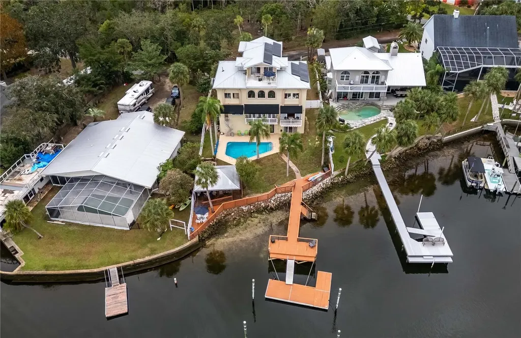 1294 N Circle Drive Crystal River FL 34429