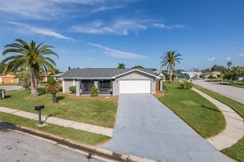 3529 Westminister Court Holiday FL 34691