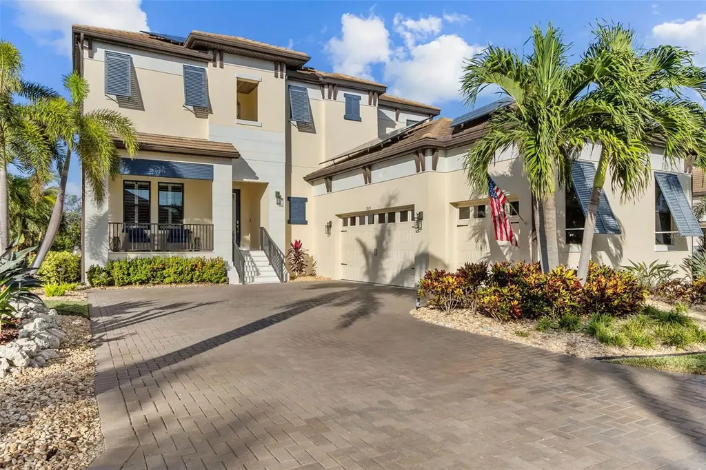 3029 Christophers Watch Lane Ruskin FL 33570