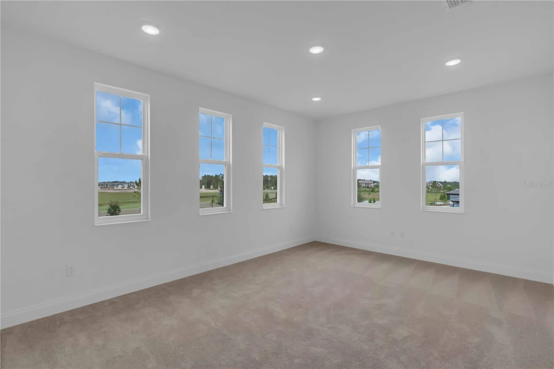 2626 Wise River Lane Zephyrhills FL 33539