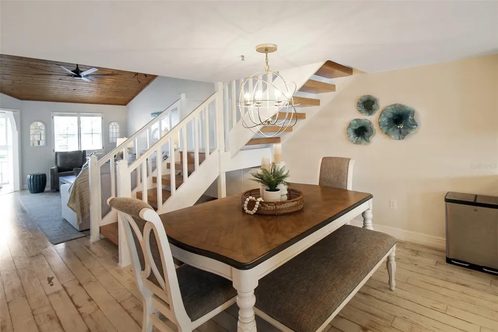 1315 Siesta Bayside Drive Sarasota FL 34242