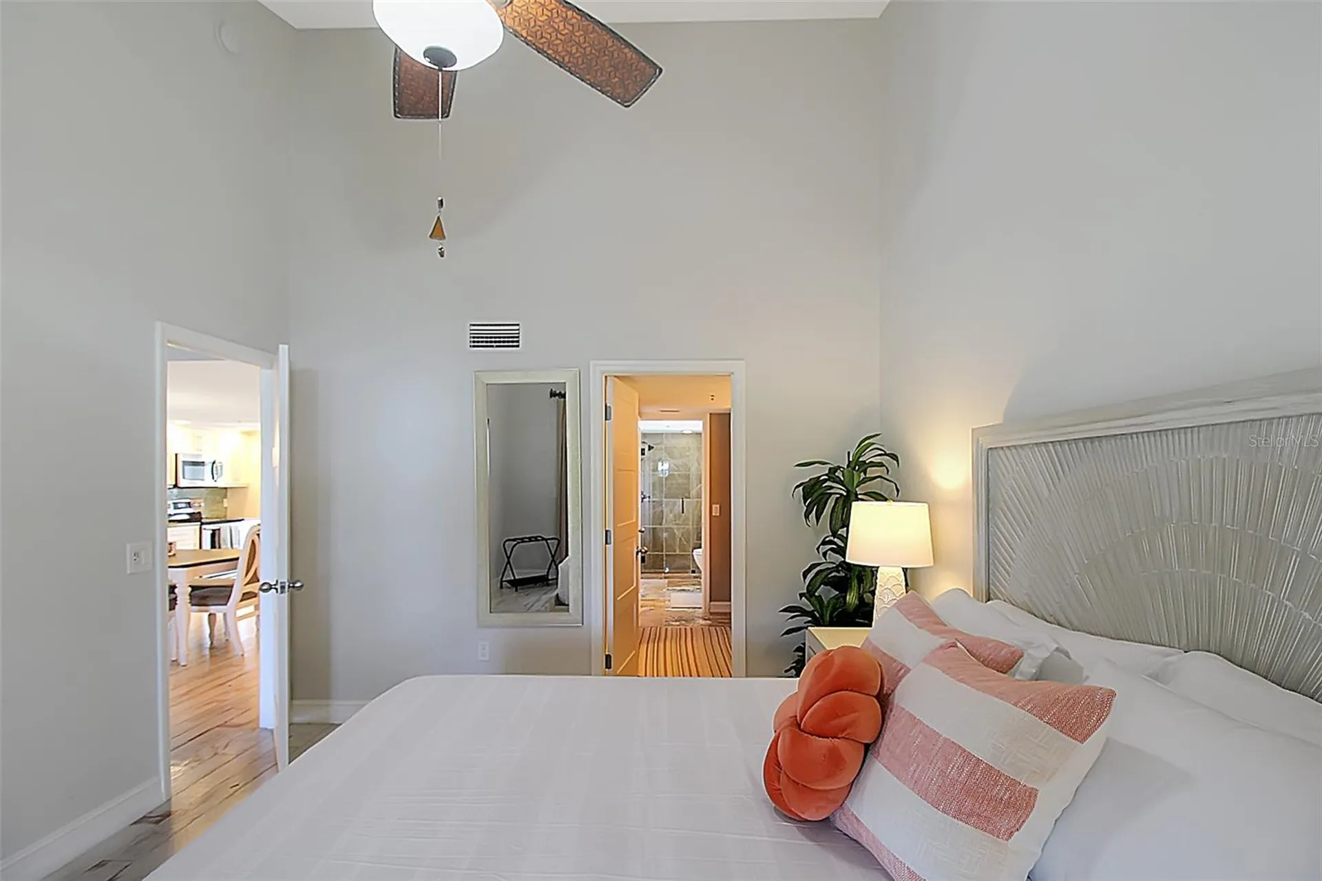 1315 Siesta Bayside Drive Sarasota FL 34242
