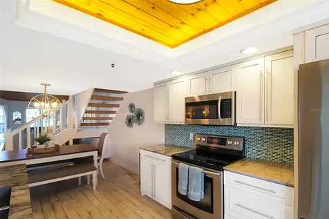 1315 Siesta Bayside Drive Sarasota FL 34242