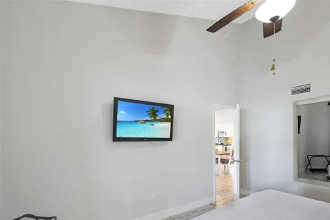 1315 Siesta Bayside Drive Sarasota FL 34242