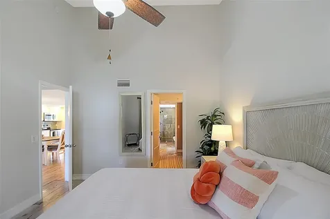 1315 Siesta Bayside Drive Sarasota FL 34242