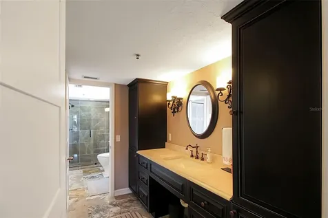 1315 Siesta Bayside Drive Sarasota FL 34242