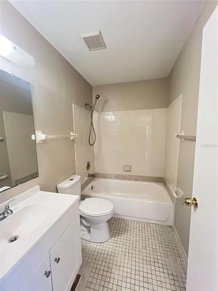 25068 Harborview Road Punta Gorda FL 33980