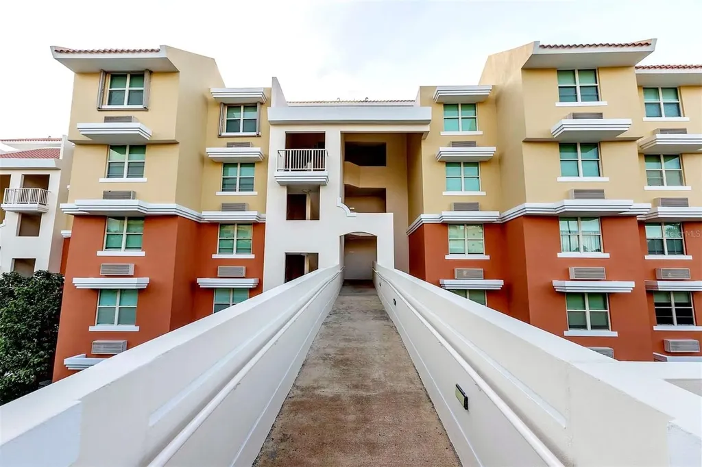 500 Calle Andalucía Aguadilla PR 00603