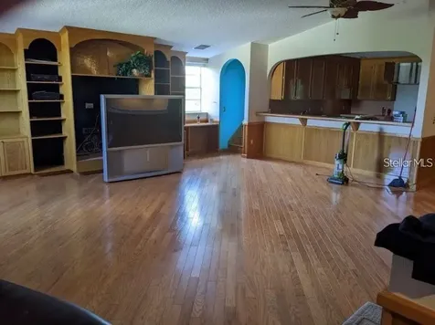 5114/5116 W Commerce Street Tampa FL 33616