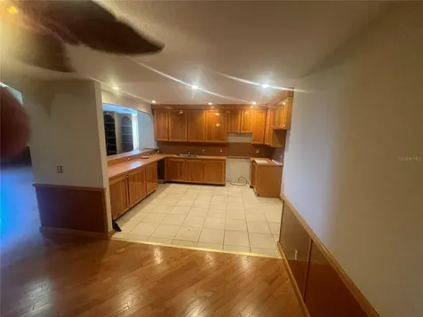 5114/5116 W Commerce Street Tampa FL 33616