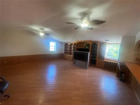 5114/5116 W Commerce Street Tampa FL 33616