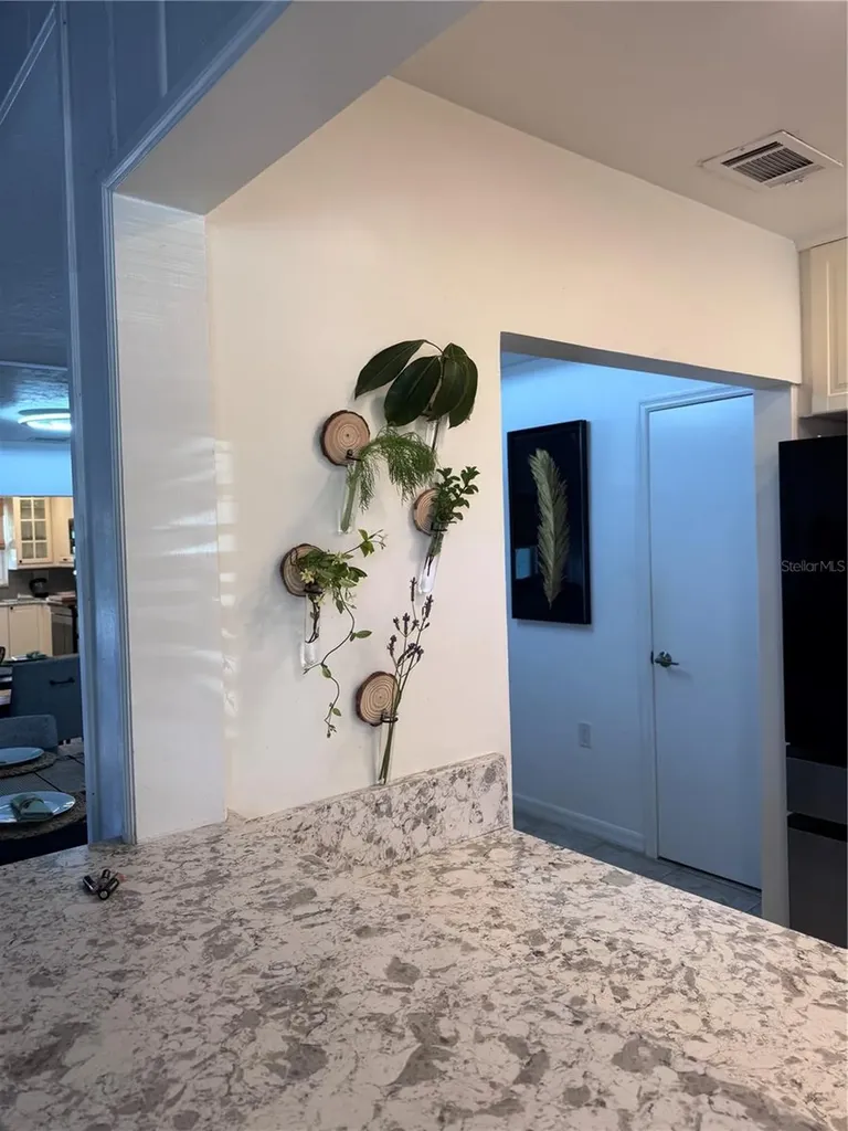 6304 Beechwood Avenue Sarasota FL 34231