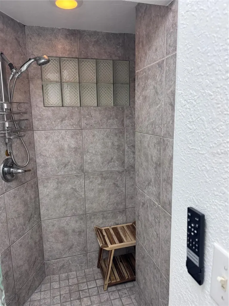 6304 Beechwood Avenue Sarasota FL 34231