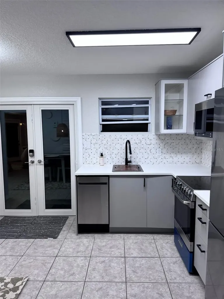 6304 Beechwood Avenue Sarasota FL 34231