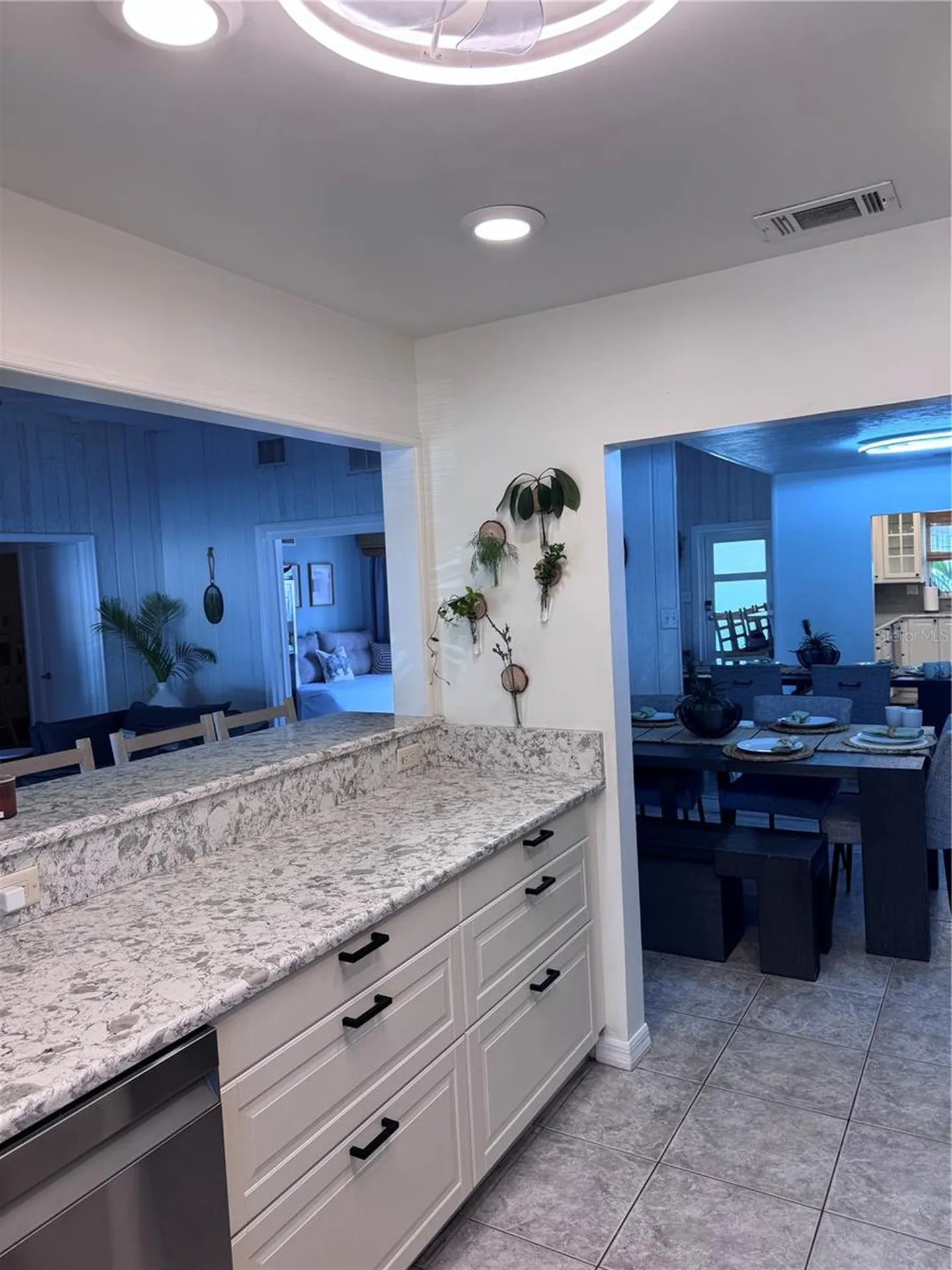 6304 Beechwood Avenue Sarasota FL 34231