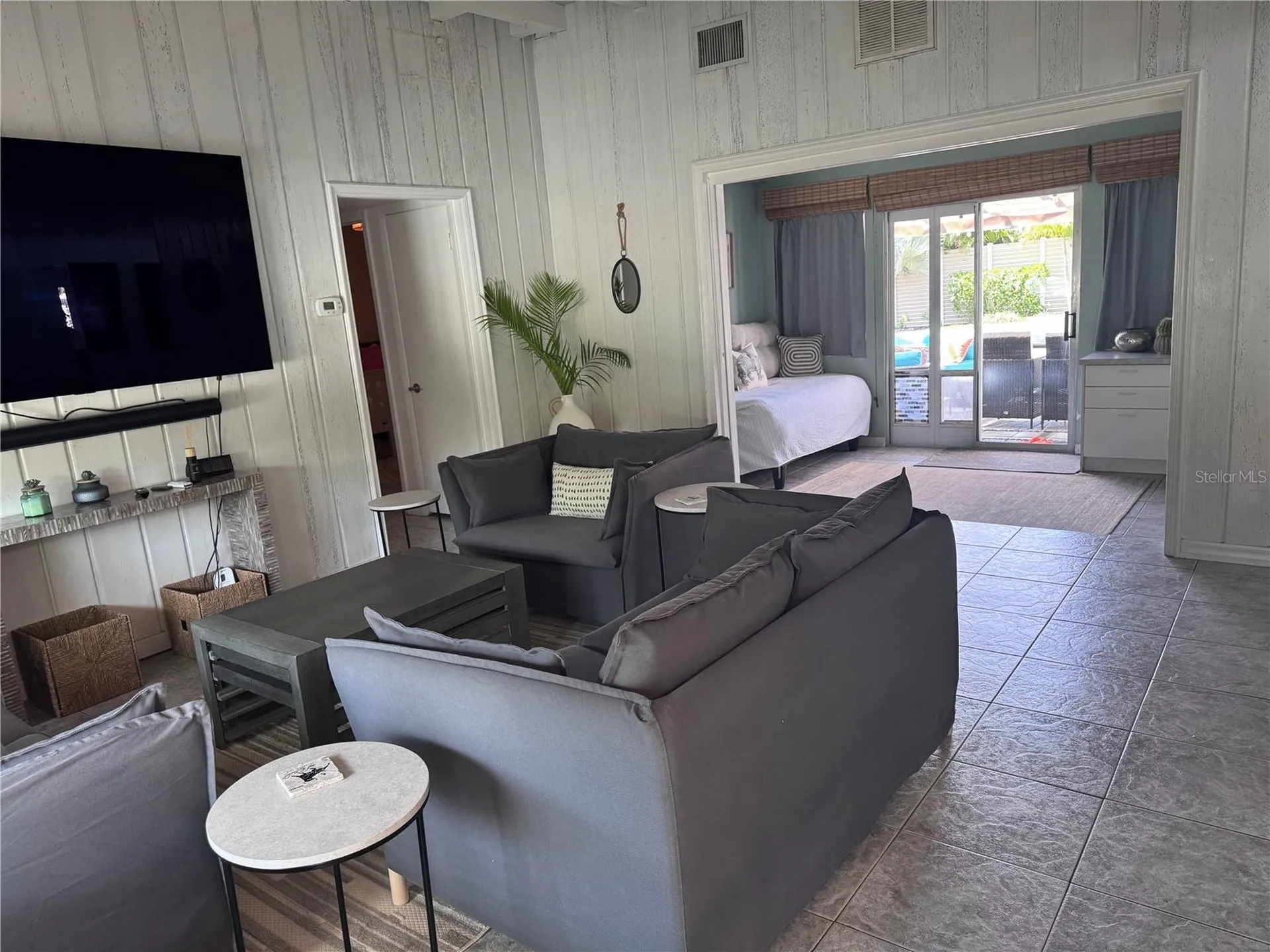 6304 Beechwood Avenue Sarasota FL 34231