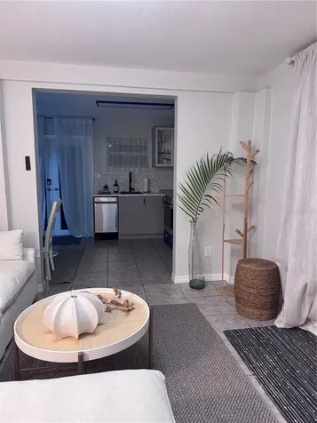 6304 Beechwood Avenue Sarasota FL 34231