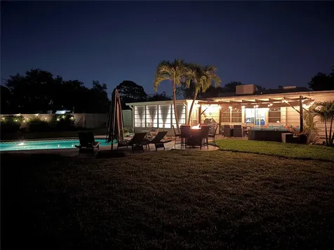 6304 Beechwood Avenue Sarasota FL 34231