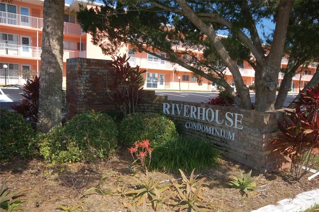 721 S Beach Street Daytona Beach FL 32114