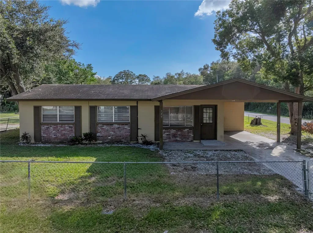 745 4th Street Polk City FL 33868