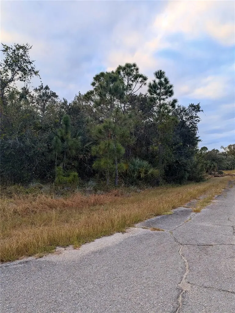 Lot 11 Mattox Circle North Port FL 34288