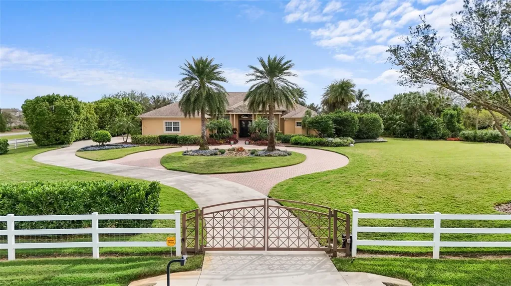 8480 Big Buck Lane Sarasota FL 34240