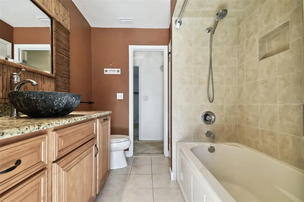 117 Hillcrest Drive Bradenton FL 34209