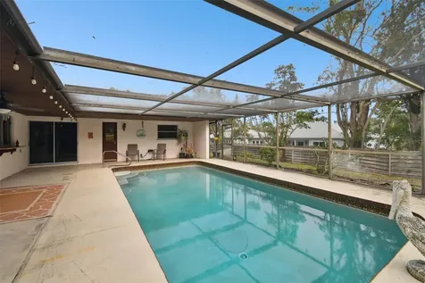 117 Hillcrest Drive Bradenton FL 34209