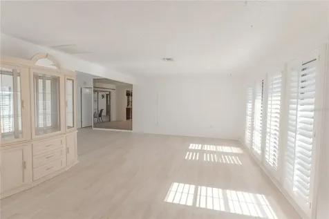 117 Hillcrest Drive Bradenton FL 34209