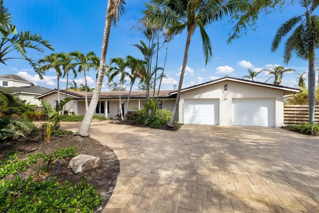 421 Wood Duck Drive Sarasota FL 34236
