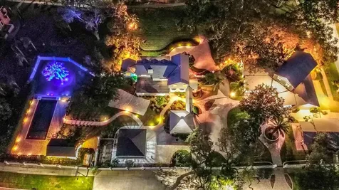 518 Riverside Drive Tarpon Springs FL 34689