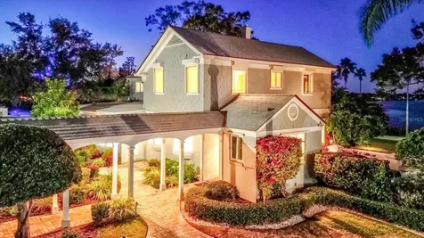 518 Riverside Drive Tarpon Springs FL 34689