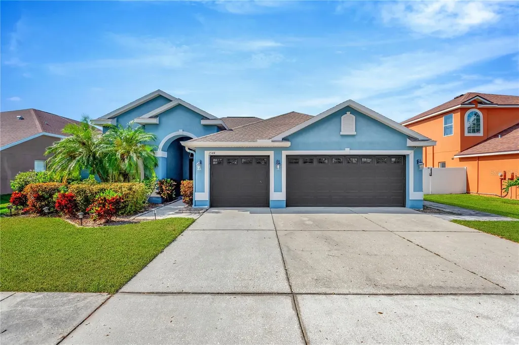 1544 Mira Lago Circle Ruskin FL 33570