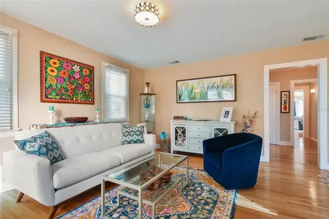 311 N Bradford Avenue Tampa FL 33609
