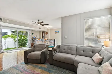 311 N Bradford Avenue Tampa FL 33609