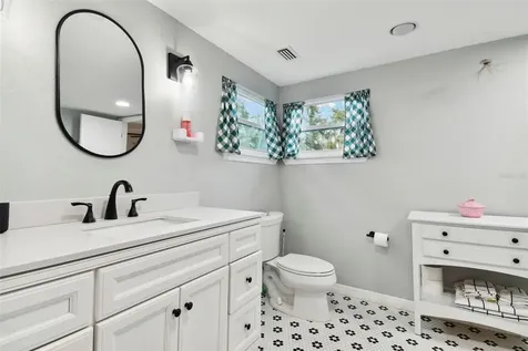 311 N Bradford Avenue Tampa FL 33609
