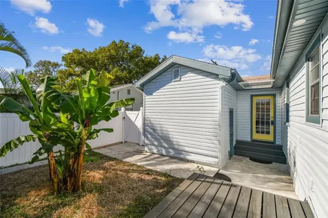 311 N Bradford Avenue Tampa FL 33609