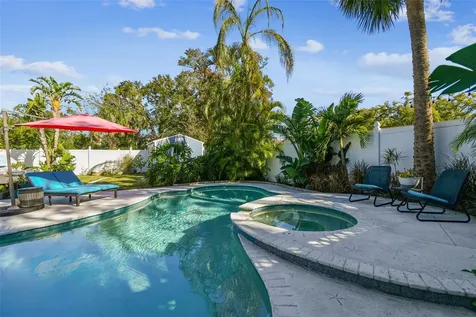 311 N Bradford Avenue Tampa FL 33609