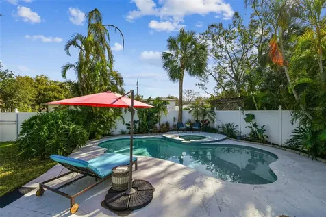 311 N Bradford Avenue Tampa FL 33609