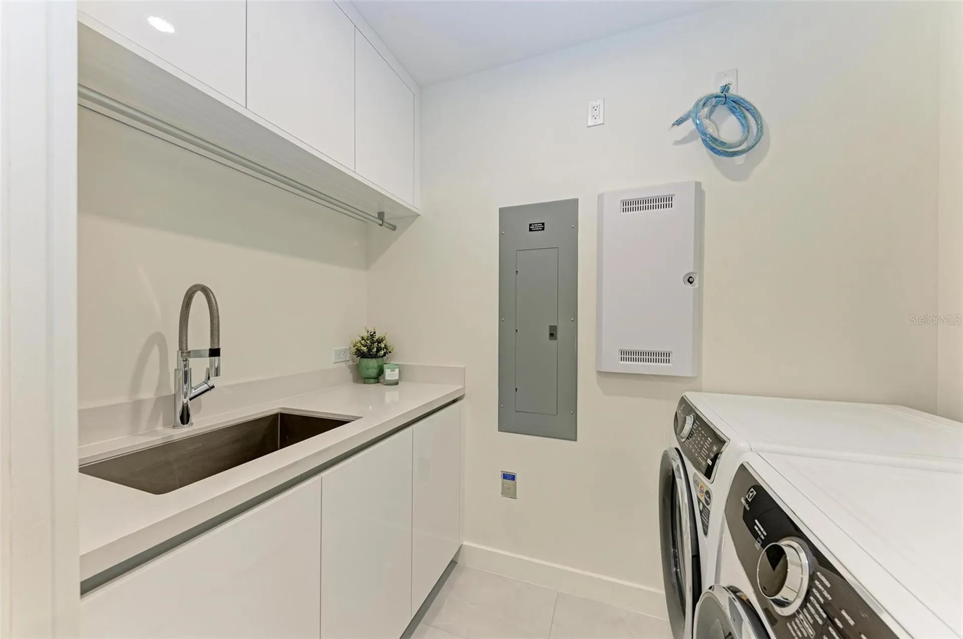 111 Golden Gate Point Sarasota FL 34236