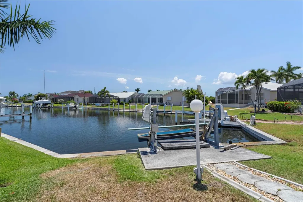 2507 Via Veneto Drive Punta Gorda FL 33950