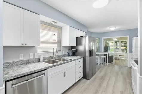 32639 Oak Park Drive Leesburg FL 34748
