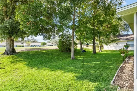 32639 Oak Park Drive Leesburg FL 34748